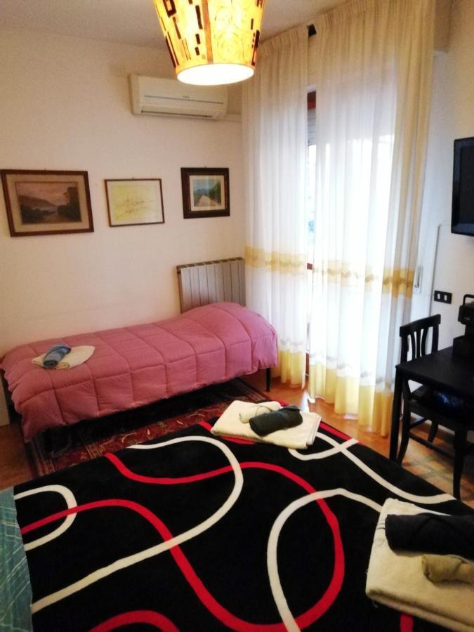 Civico 22 Pisa Hotel Buitenkant foto