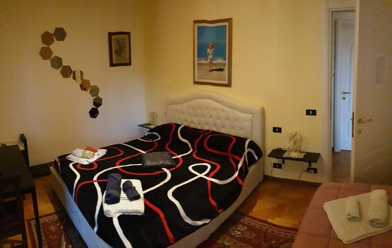 Civico 22 Pisa Hotel Buitenkant foto